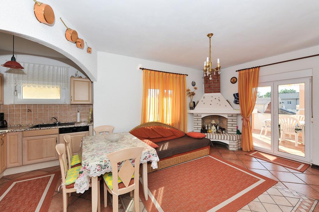 Apartment Bozena Nin Exterior foto